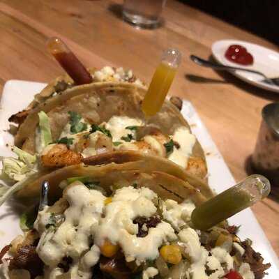 Mackenzie River Pizza, Grill & Pub