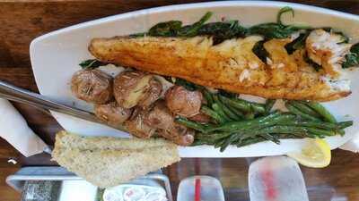 Roll'n Pin Cafe & Grille Catering