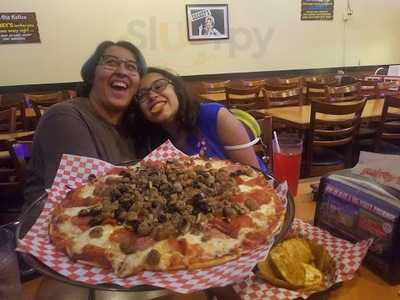 Shakey's Pizza Parlor