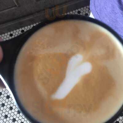 Dichotomy Coffee & Spirits