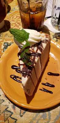 M & J Santa Fe Sol Bar And Grill