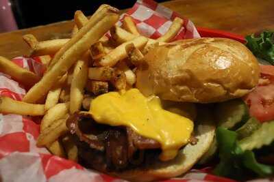 Platte River Bar And Grill