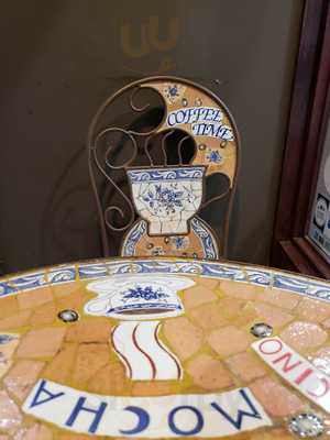 Nestle Toll House Cafe