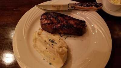 Morrie’s Steakhouse