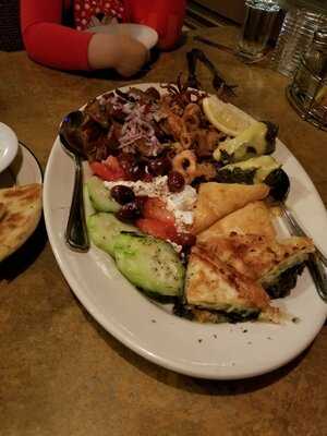 Antoni's Restaurant-diner & Lounge