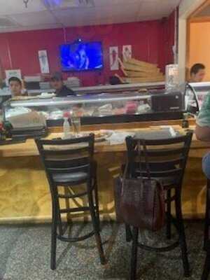 Nana Noodles & Sushi Bar