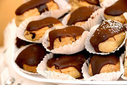 Van Bakery Restaurant