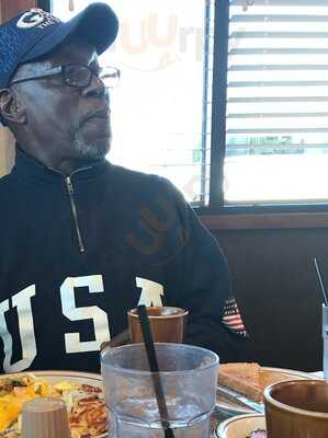 Fryn' Pan Family Restaurant 10th Street