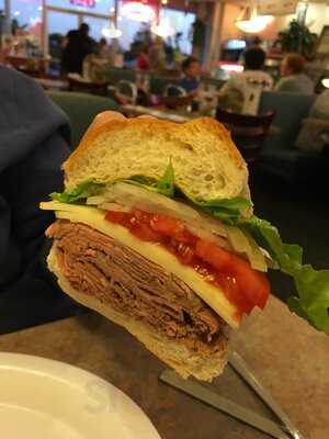 Danny's Deli & Grill