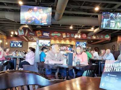 Crooked Pint Ale House