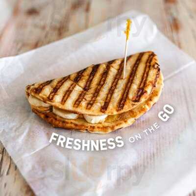 Tropical Smoothie Cafe