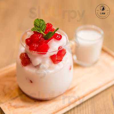 I Am Frozen Dessert Cafe