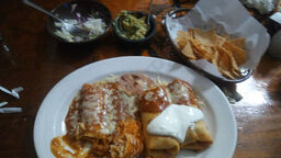 Cali Street Grill