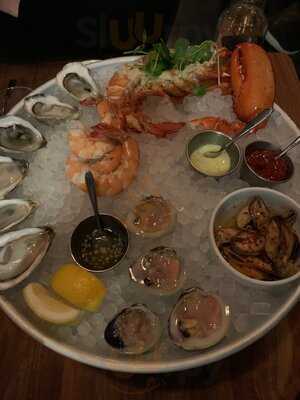Helm Oyster Bar & Bistro
