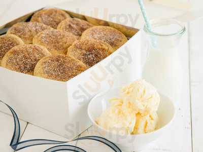 Tiff's Treats Cookie Delivery