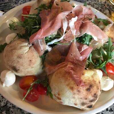 Marino's Pizzeria & Wine Bar Trattoria