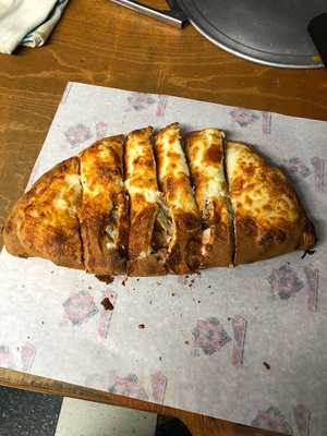 Harvard House Of Pizza