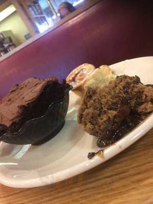 Royal Fork Buffet Restaurant