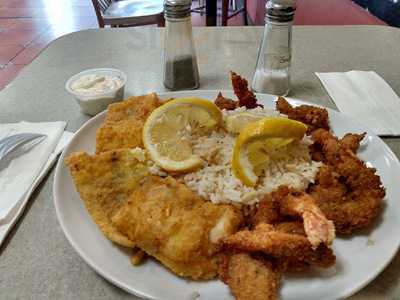 Mona Lisa Pizza & Grill