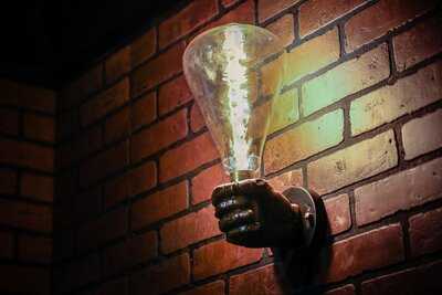 The Edison Pub And Eatery