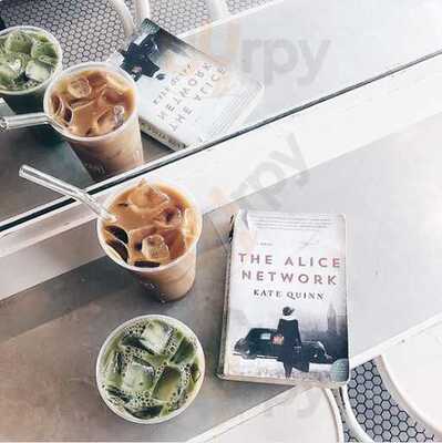 Pavement Coffeehouse