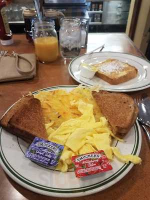 Marlin's Family Restaurant