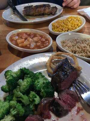 Logan's Roadhouse