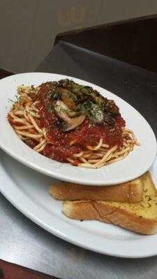 Crack'd Pot Restaurant & Bakery