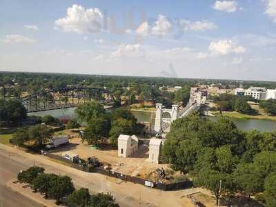 Brazos Grille At The Hilton Waco