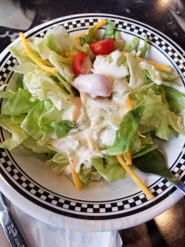 Botski's Bar And Grill