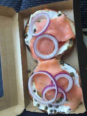Einstein Bros. Bagels