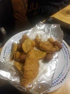 Boss' Pizza & Chicken