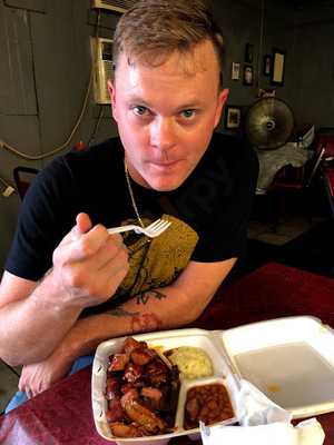 Mama And Pappa B's Bar-b-q