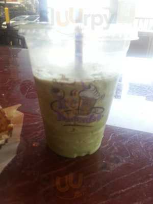 The Coffee Bean & Tea Leaf
