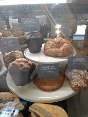 The Coffee Bean & Tea Leaf