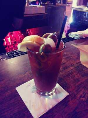 Sans Souci Cocktail Lounge