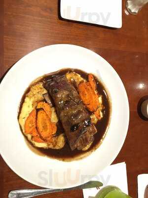 Pacifico Restaurant & Lounge