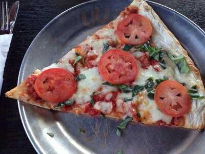 Dough Pizzeria & Bar