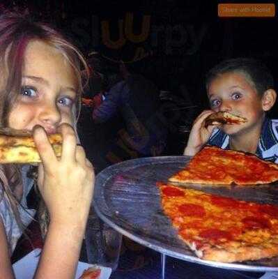 Dough Pizzeria & Bar