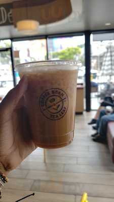 The Coffee Bean & Tea Leaf