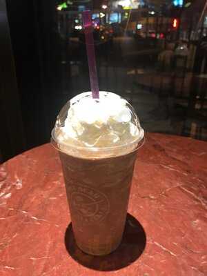 The Coffee Bean & Tea Leaf