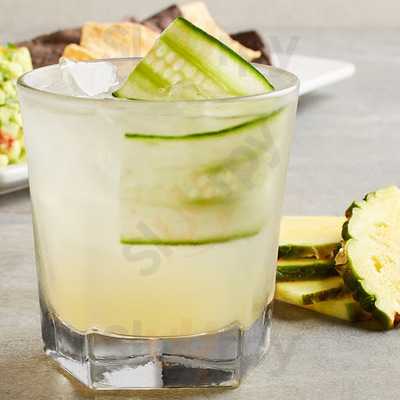 Red Robin America's Gourmet Burgers And Spirits