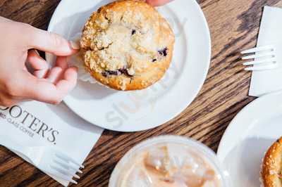 Scooter's Coffee Drive Thru