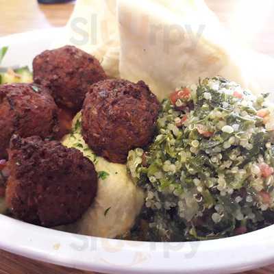 Daphne’s California Greek