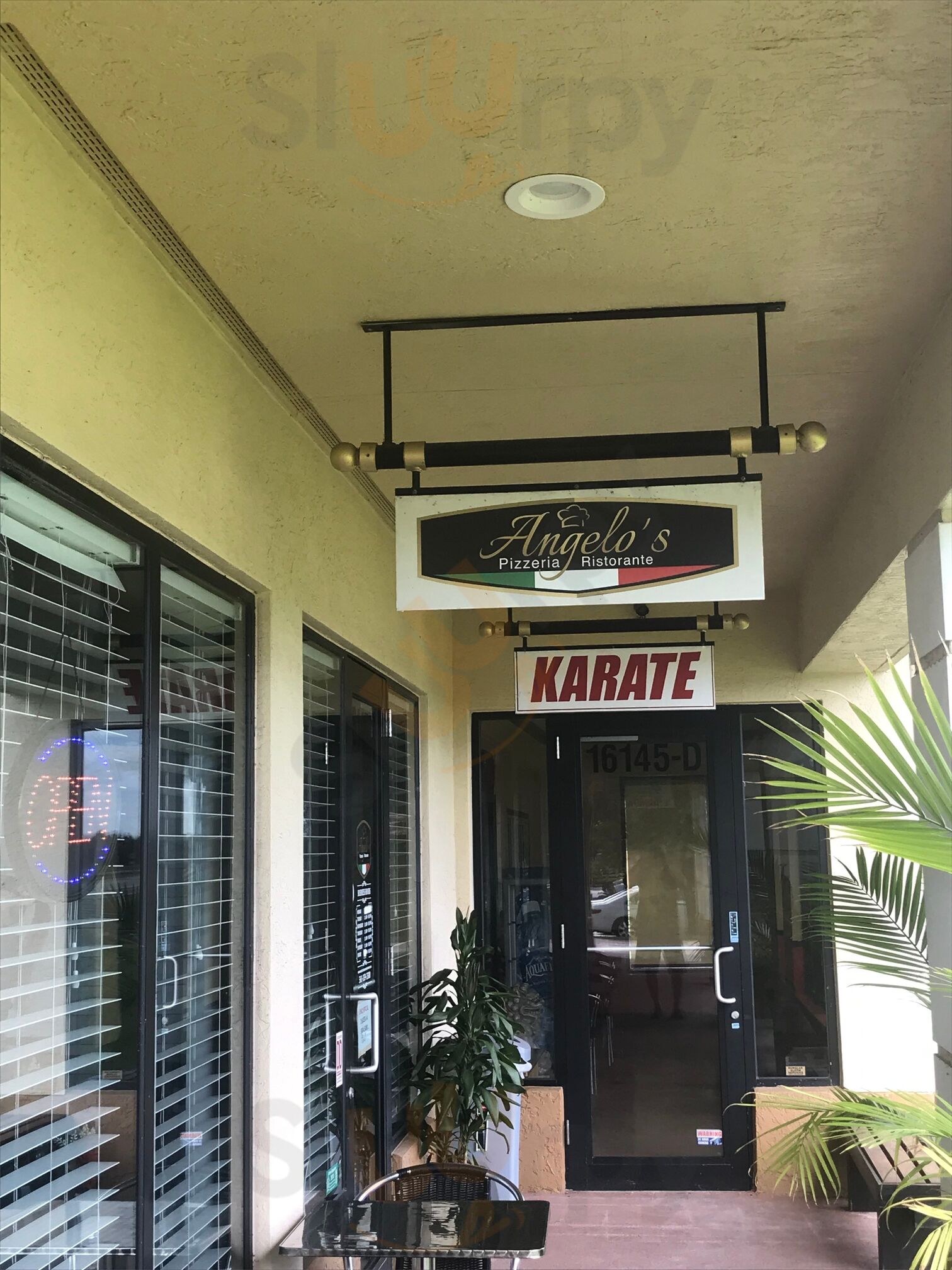 Angelo's Pizzeria Ristorante