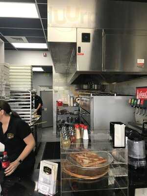 Angelo's Pizzeria Ristorante