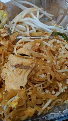 Thai Bloom Food Cart