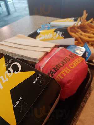 Carl's Jr.