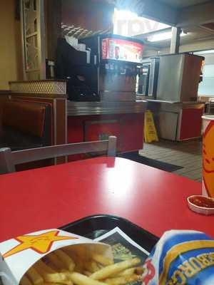 Carl's Jr.