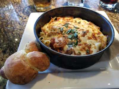 Bj's Restaurant & Brewhouse